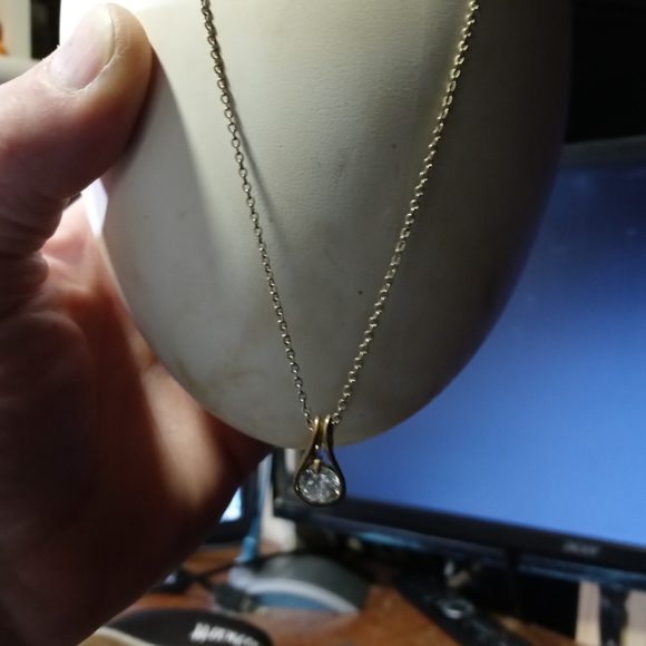 Necklace - Picture 2 of 3